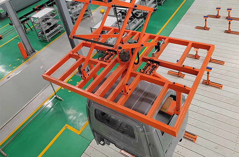 Applications of truck cab hanger