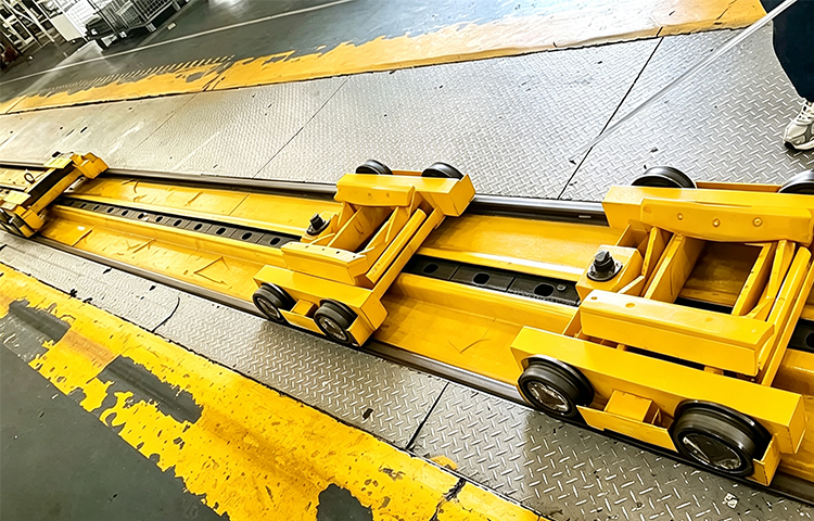 Chassis transport cart